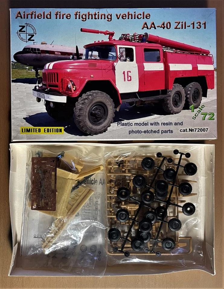ZZ EXCLUSIVE MODELL 72007 - AIRFIELD FIRE FIGHTING AA-40 ZiL-131 - 1/72 PLASTIC - Immagine 1 di 1