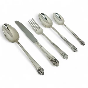 International ROGERS DELUXE PRECIOUS Silverplate CHOICE 1941 Silverware Flatware - Picture 1 of 11