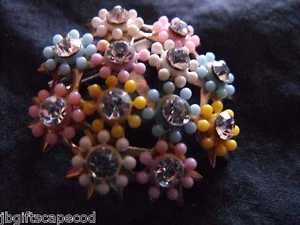 Vintage Floral  Pin - Pastel Daisies w/Gemstones Centers- Stunning - Must Look!! - Picture 1 of 5