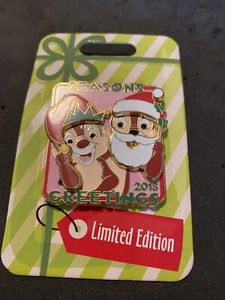 Disney Pin Chip and Dale Seasons Greetings Christmas 2018 Limited Edition 5000 - Picture 1 of 3