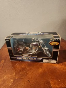 Classic Motorcycle Die Cast Metal 1:13 Sliver Packaging Damaged - Picture 1 of 5