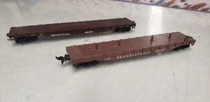 HO SCALE LIMA/BACHMANN PENNSYLVANIA RAILROAD 50'FT FLAT CAR LOT OF (2) NICE!!🔥 - Picture 1 of 3