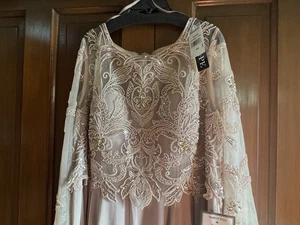 Evening Dress BY Xscape Size 18W New With Tags - Picture 1 of 14