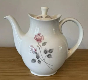 TETERA ROYAL DOULTON PILLER ROSE T.C.1011 - Imagen 1 de 7