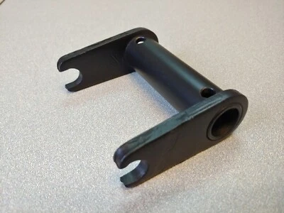 EXCELLENT USED ORIGINAL GENUINE PORSCHE 356B 356C 356SC CLUTCH RELEASE FORK - Image 1 of 4