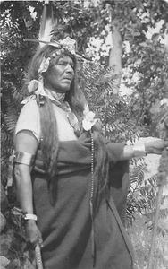 Trenzas de pluma para hombre de caña H22/indios nativos americanos RPPC C1910 - Imagen 1 de 4