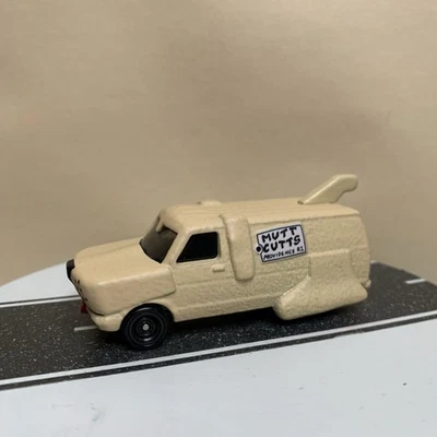 Furgoneta Hot Wheels Premium Pop Culture Dumb & Dumber Mutt Cutts 2025 con precio de venta sugerido por el fabricante 1:64 casi nuevo Foto 1 de 4
