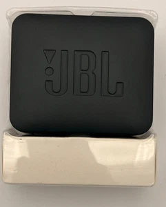JBL GO 2 Bluetooth Lautsprecher Schwarz – Riss im Gehäuse,  Klang  eingeschränkt - Bild 1 von 9