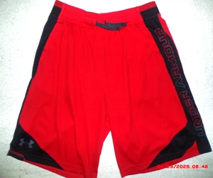 BOY'S UNDER ARMOUR RED ATHLETIC SHORTS~YOUTH SIZE X LARGE - Picture 1 of 2