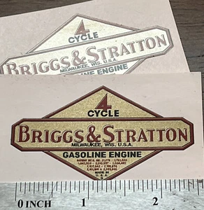 Calcomanía de motor Briggs & Stratton reproducción 2-5/8"" 1949-62 juego de 2 extremos de tanque pequeño - Imagen 1 de 1