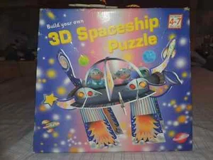 CHILDRENS MARKS & SPENCER M&S BUILD YOUR OWN 3D SPACESHIP JIGSAW PUZZLE XMAS TOY - Picture 1 of 7