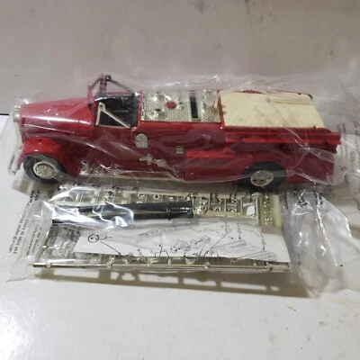 Ertl 1955 Ward La France Dubuque Iowa Firetruck 1:30 Scale Diecast # F118 - Image 1 of 4