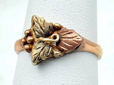 Vintage 10K Tri-Gold Landstroms Black Hills Gold Leaf Ring Size 6 - Image 1 of 4