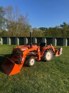 KUBOTA ZB 1502-M 15PS Diesel Frontlader Mähwerk Mulcher Kegelmulcher Hydraulik - Bild 1 von 3