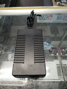 Power Win Technology Corp AC Power SUPPLY PW-100A-1Y36E 36V 2.78A 100W FREE SHIP - Picture 1 of 7