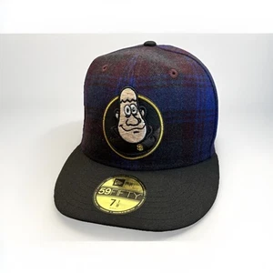 NUEVO CON ETIQUETAS New Era San Diego Padres Franela Azul Mascota Sombrero Ajustado a Cuadros RARO Talla 7 1/8 - Imagen 1 de 15