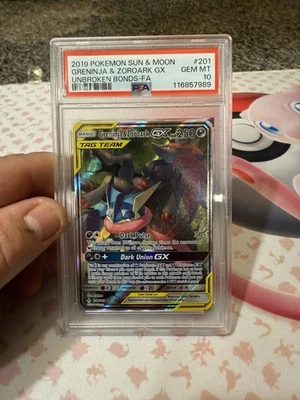 Greninja & Zoroark GX (Alternate Full Art) 201/214 Sm-Unbroken Bonds Holo - Image 1 of 2