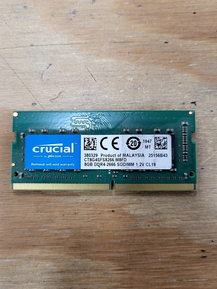 CRUCIAL CT8G4SFS8266.M8FD Laptop Memory 8GB DDR4 SODIMM 1Rx8 - Image 1 of 1