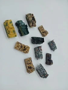 8 Die Cast Militär Trucks & 3 Plastik Militärfahrzeuge KPT89 - Bild 1 von 5