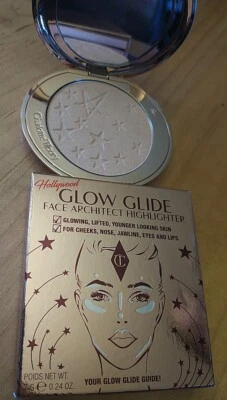 Charlotte Tilbury Glow Glide Face Architect Highlighter - Champagne Glow NIB - Image 1 of 4