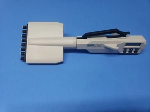Biohit Proline 8 channel electronic pipette 50-1200uL - Picture 1 of 6