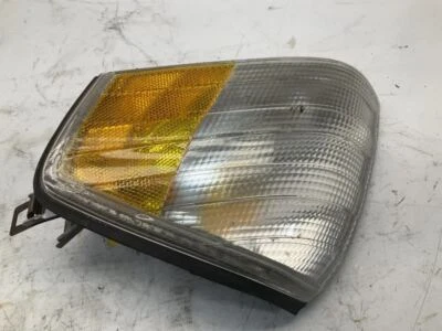 96-02 Mercedes-Benz SL500R 5,0 L AT RWD delantero conductor izquierdo luz giratoria lámpara B Foto 1 de 4