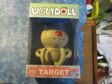 NEW CRITTERBOX TARGET UGLYDOLL Sun-Min Kim and David Horvath 2004 NIB
