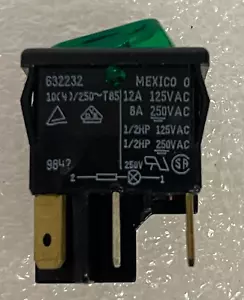 Carling Illuminated Rocker Switch Green 632232 - Picture 1 of 5