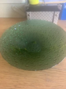 Große grüne Glasschale + großer grüner Teller alt neuwertig beide 12 cm Di - Bild 1 von 5