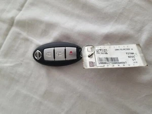 16-19 Titan Slvr blk Electronic Key Fob Remote Three 3 Buttons OEM Factory - Picture 1 of 3