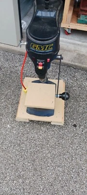 GMC Workbench Drill Press Redeye 5 Speed Cast Iron Base - Image 1 of 4