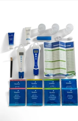 Bluelab PENGTB Grower's Toolbox with pH Pen, Conductivity Pen and Probe Care - Image 1 of 4