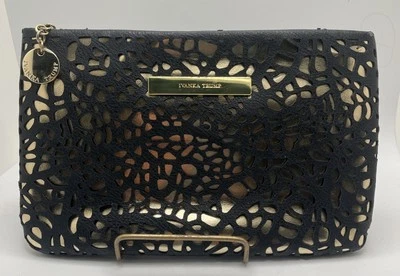 Carteira Ivanka Trump Clutch ingressos passaporte recorte preto ouro amuleto casamento chique - Imagem 1 de 4