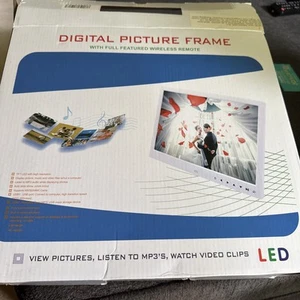 Andoer Digital Photo Frame - Picture 1 of 3