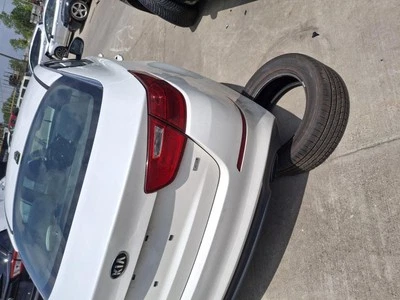 Used Right Tail Light Assembly fits: 2015 Kia Optima Korea built incandescent qu - Image 1 of 4