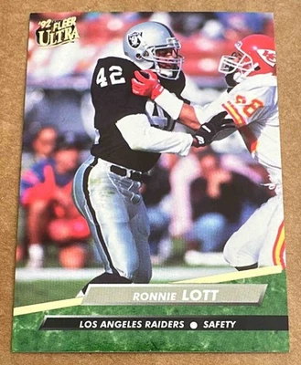 1992 Fleer Ultra #195 Ronnie Lott Los Angeles Raiders - Image 1 of 4