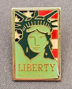 Vintage 1982 Freiheitsstatue American Centennial Patriotic Anstecknadel - Bild 1 von 4