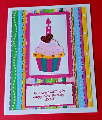 Tarjeta de cumpleaños personalizada para niña de 1, 2 o 3 años lindo verso de cupcake interior Foto 1 de 4