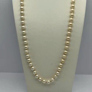 Roman Vintage Estate White Colored Pearl Necklace Gold Tone Clasp Classic - Picture 1 of 6