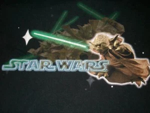 Revenge of the Sith Star Wars Yoda Lightsaber Black T-shirt Boys Small 4-5 used - Picture 1 of 2