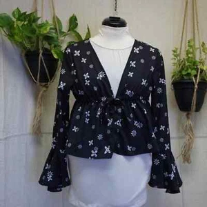 Madisonne Tie front bell sleeve V-neck blouse Small - Picture 1 of 8
