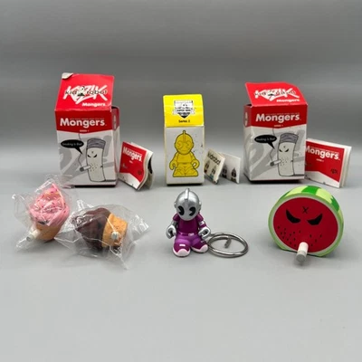 Lote de figuras de juguete Kidrobot Super Mini Mongers serie 1 2 Chad Big Jake Jerome Foto 1 de 4