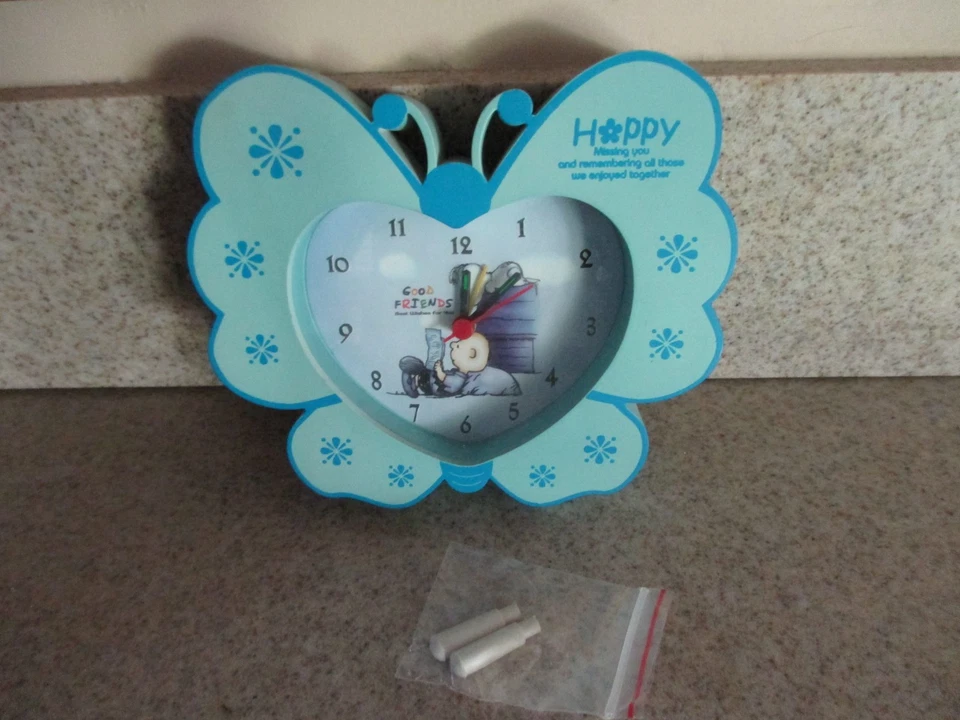 Nuevo Reloj Vintage Cacahuetes de Japón Figura Azul Mariposa Buenos Amigos Foto 1 de 1