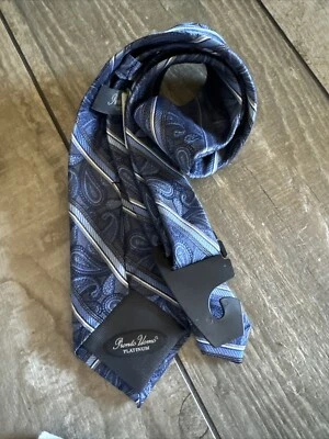 NUEVO CON ETIQUETAS Pronto Uomo Platino, Seda, Corbata Paisley Azul Tiene Rayas Azules Nueva, Diseñador Foto 1 de 4