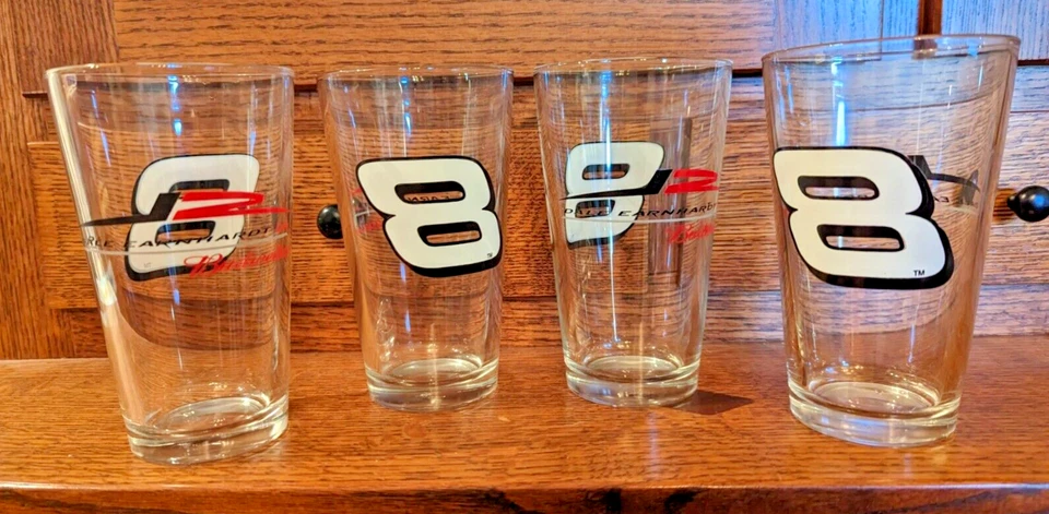 Juego de 4 vasos de cerveza Nascar Pint Dale Earnhardt JR #8 Foto 1 de 3