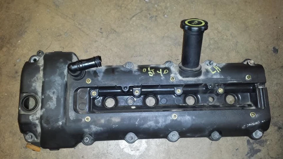 Cubierta de válvulas izquierda motor 3.9 Lincoln LS V8 2003 2004 2005 2006 Foto 1 de 2