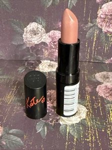 LÁPIZ LABIAL RIMMEL Acabado Duradero Kate Moss 08 ROSA POLVORIENTA Tamaño Completo Nuevo, sin sellar - Imagen 1 de 5