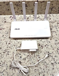 ASUS ExpertWiFi EBR63 AX3000 WiFi 6 Business Router Warranty 2027 - Afbeelding 1 van 9