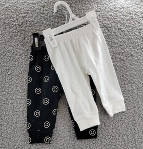 First Impressions Boys/Girls 2-pk Smiley Splash Jogger Pants Black 3-6 months - Picture 1 of 1
