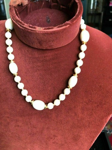 OFF WHITE Collana di perle bianco sporco con distanziatore tono oro